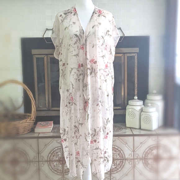 Floral Duster - Picture 2 of 7